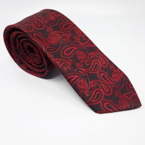 Elegancki Krawat Czarny z Czerwonymi Dodatkami