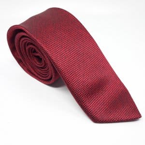 Elegancki Krawat Bordowy Tłoczony Wzór