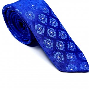 Elegancki Krawat Szafirowy w Kwiaty