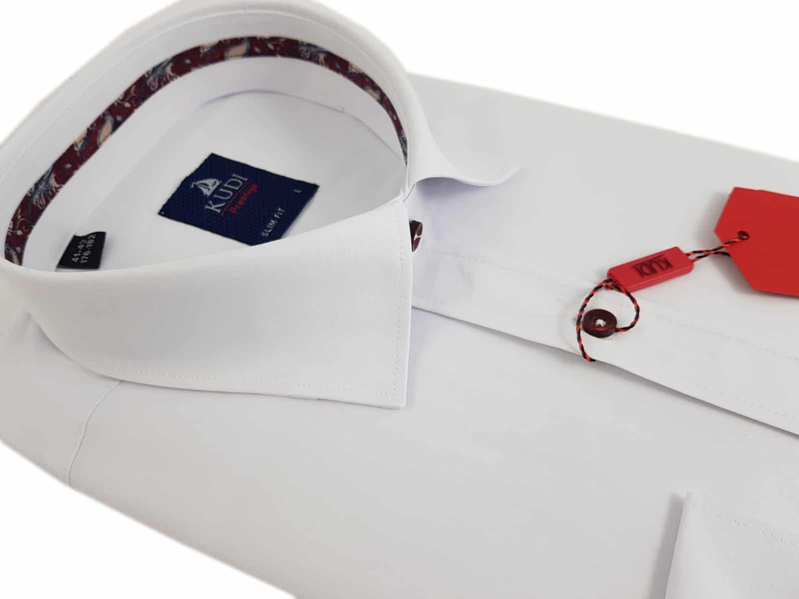 koszula-biała-zbliżenie-1